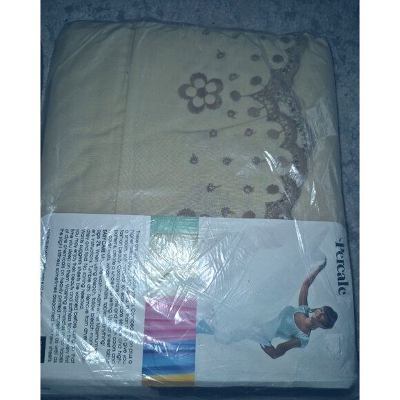 Montgomery Ward Percale Twin Flat Sheets & Room Concepts Fitted Sheet Set 50% Co - Picture 7 of 10